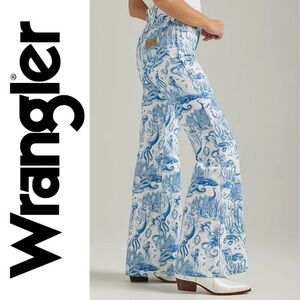 NWT Wrangler Women's High Rise Nautical Print Wanderer Flare Jeans